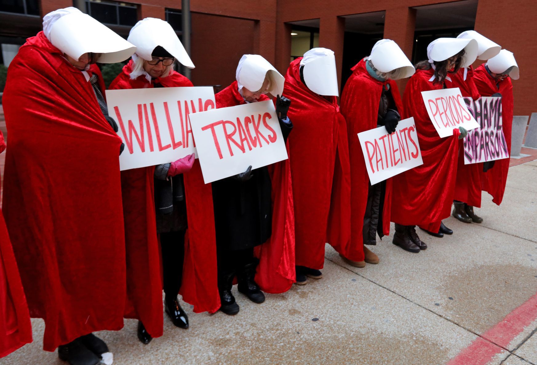 Day 4 - Hearings on fate of Missouri's lone abortion clinic